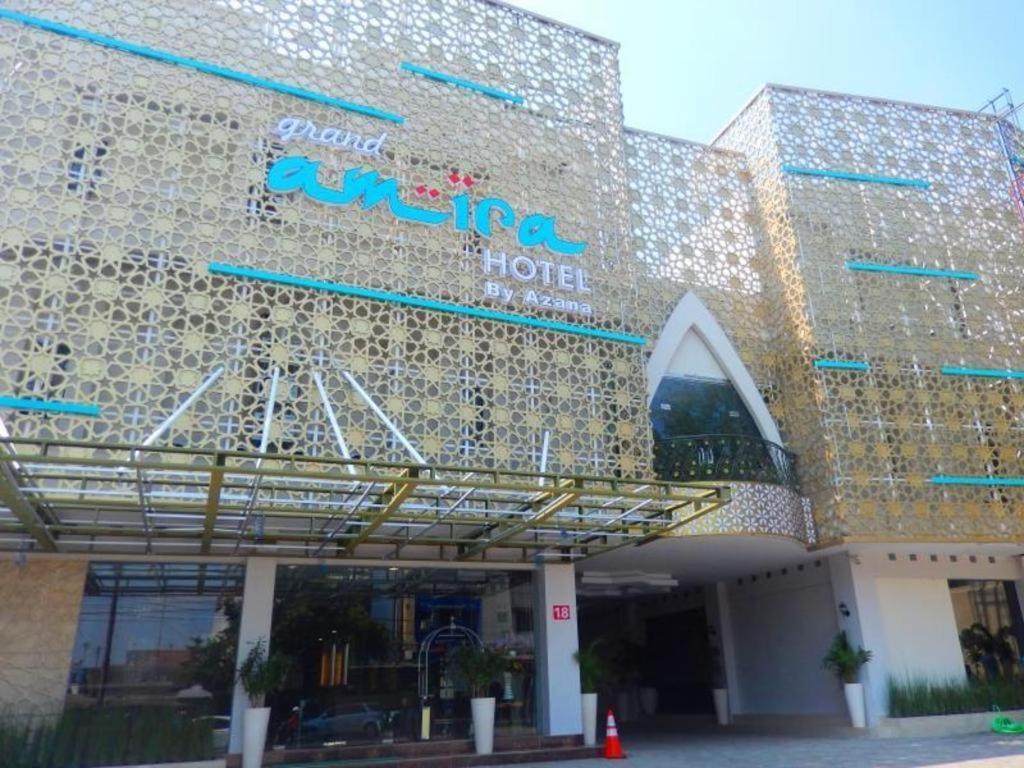 Grand Amira Hotel Solo, Azana Hotels Collection Dış mekan fotoğraf