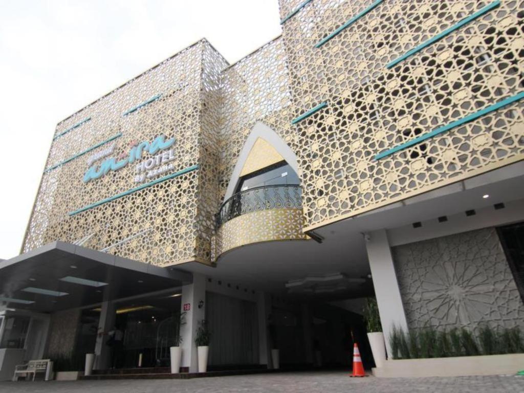 Grand Amira Hotel Solo, Azana Hotels Collection Dış mekan fotoğraf